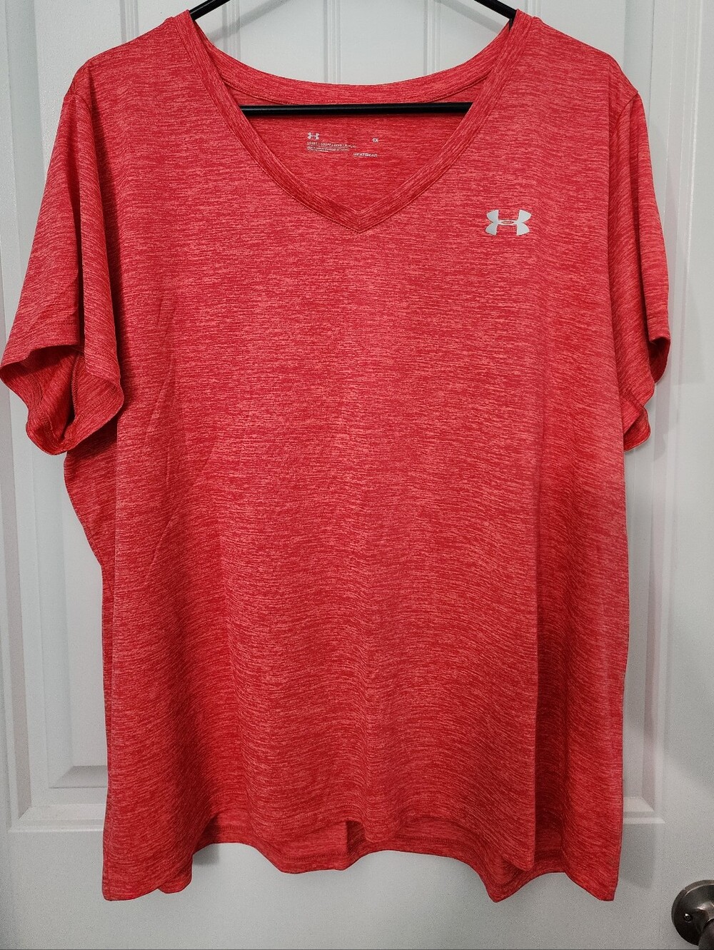 Under Armour Women's Tech Orange V-Neck Performance Tee, Size 1X